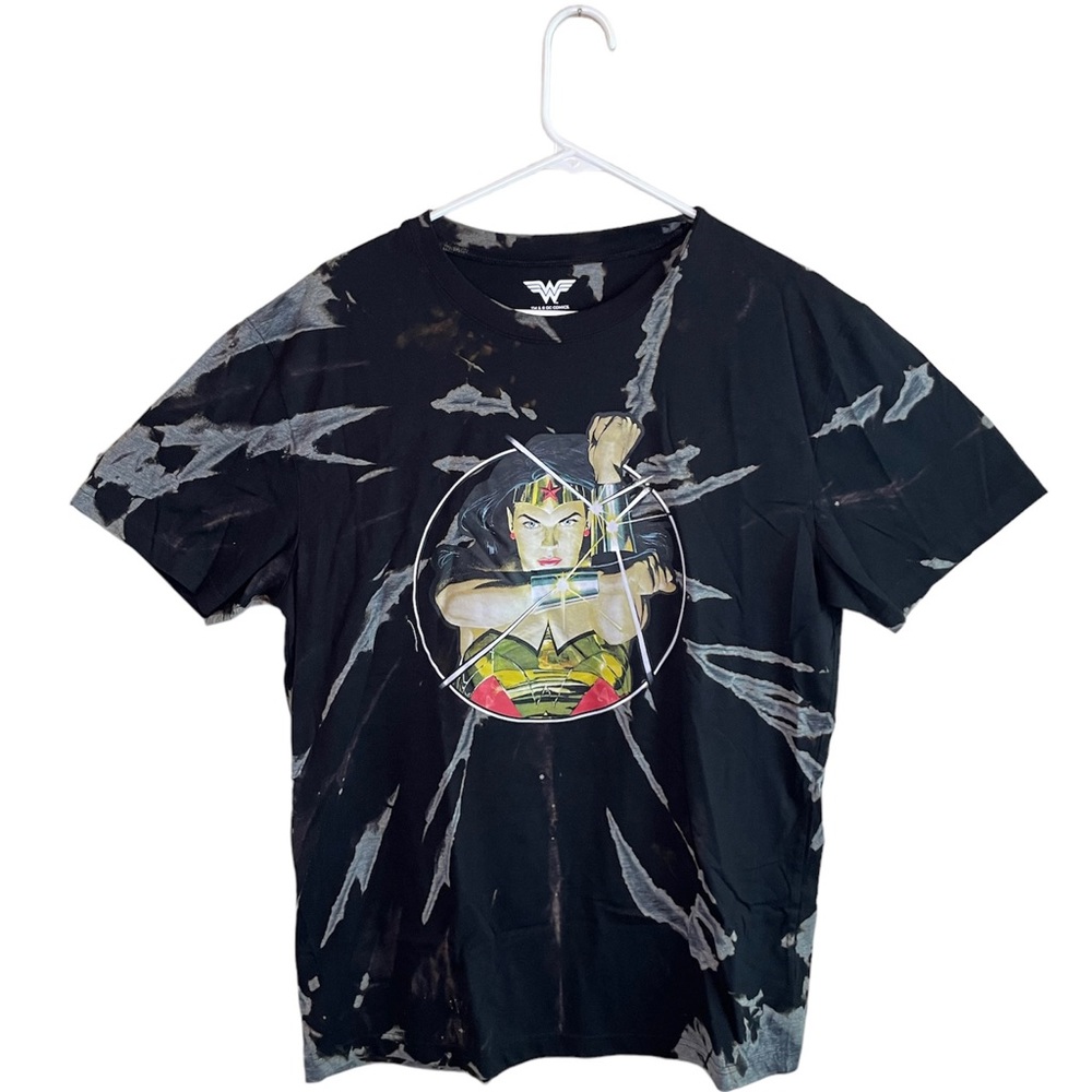 “Wonder Woman” Bleach Tie-Dye Shirt (L)